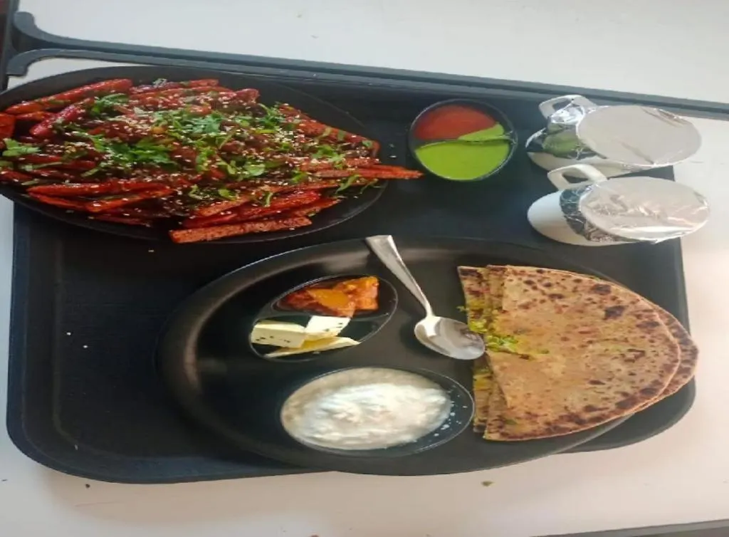 ***  Hotel Luxury 1 Bhk Serviced Apartments Near Artemis Hospital Sector 52 India